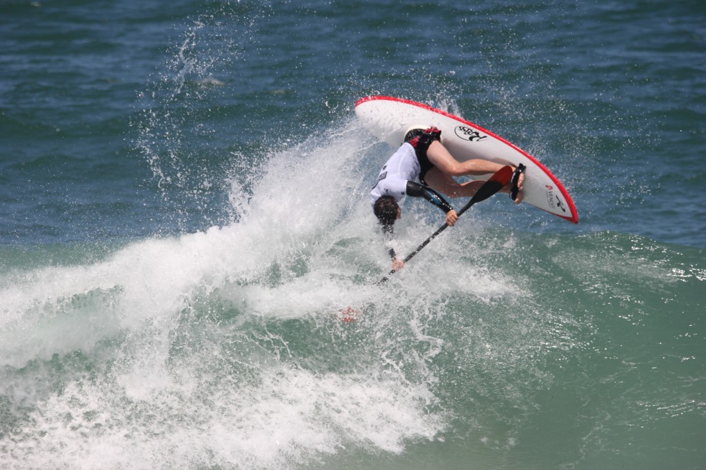 Maxime Gaborit en surf.